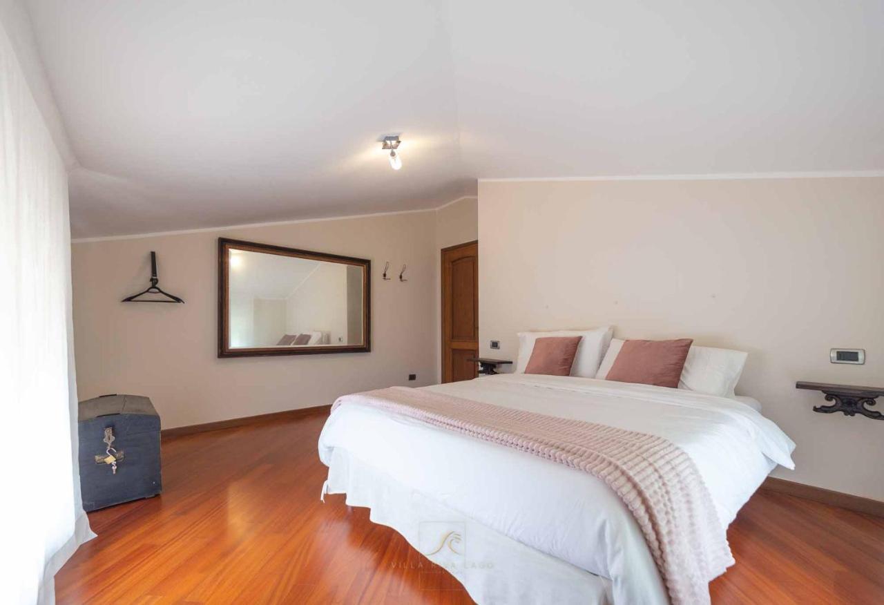 Villa Riva Lago - Apartment With Parking Tavernola Bergamasca Eksteriør bilde