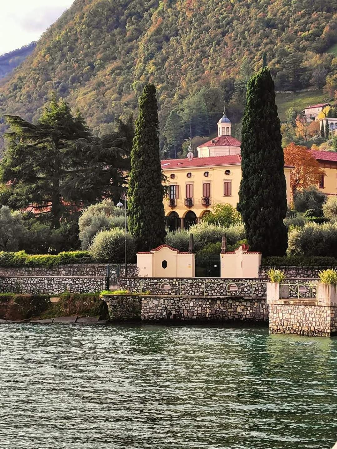 Villa Riva Lago - Apartment With Parking Tavernola Bergamasca Eksteriør bilde